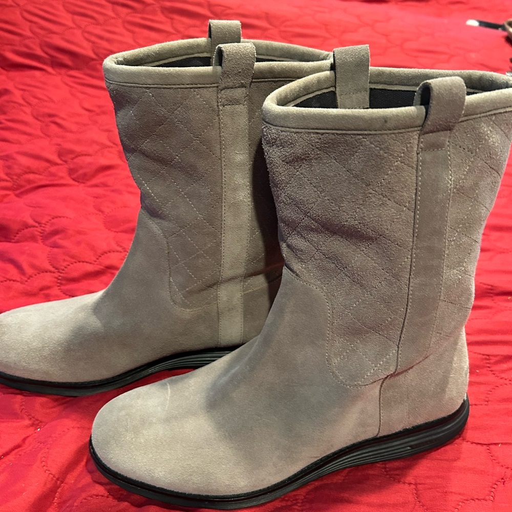 Cole Hann waterproof boots new no tags